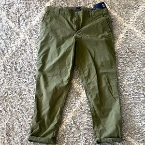 GAP Green Chinos Versatile Cotton Blend